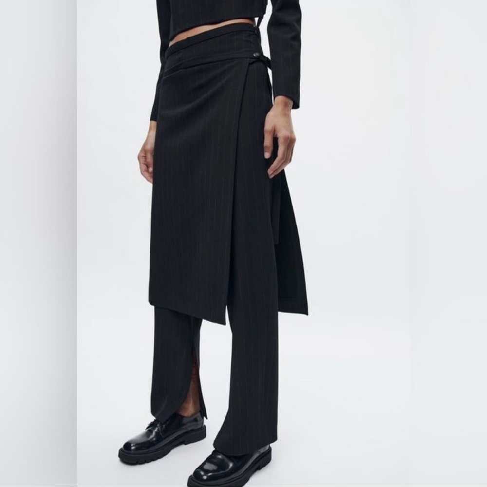 Stylish Zara Black Pinstripe pant skirt